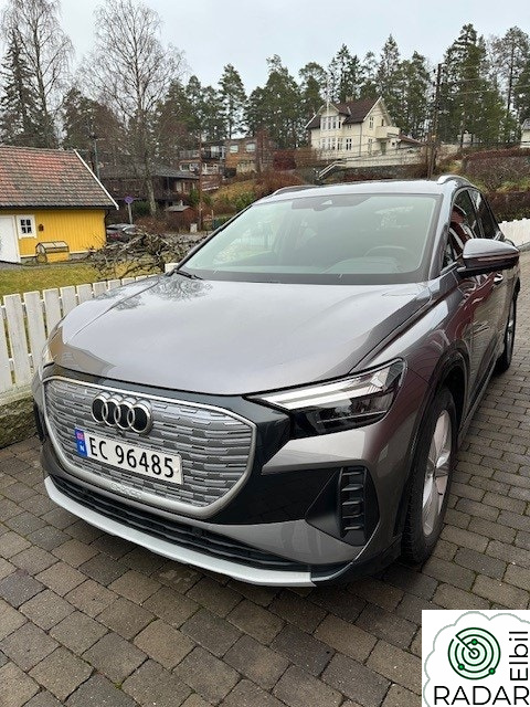 AUDI Q4 50 E TRON 50 quattro Adv. Business plus