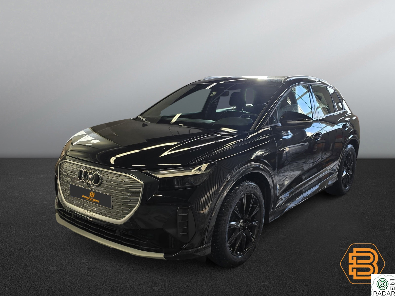 AUDI Q4 50 E TRON 50 quattro Business plus|ACC|Vinterpakke|H. Feste|