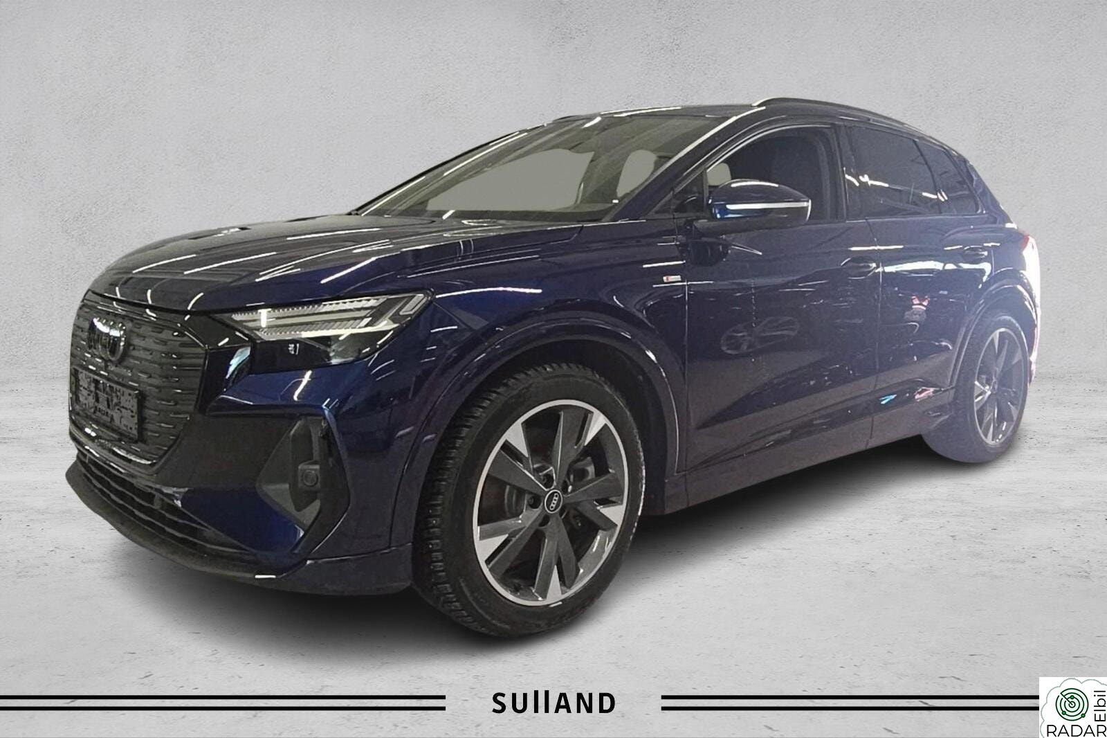 AUDI Q4 45 E TRON Q4 45 e-tron quattro bus edt