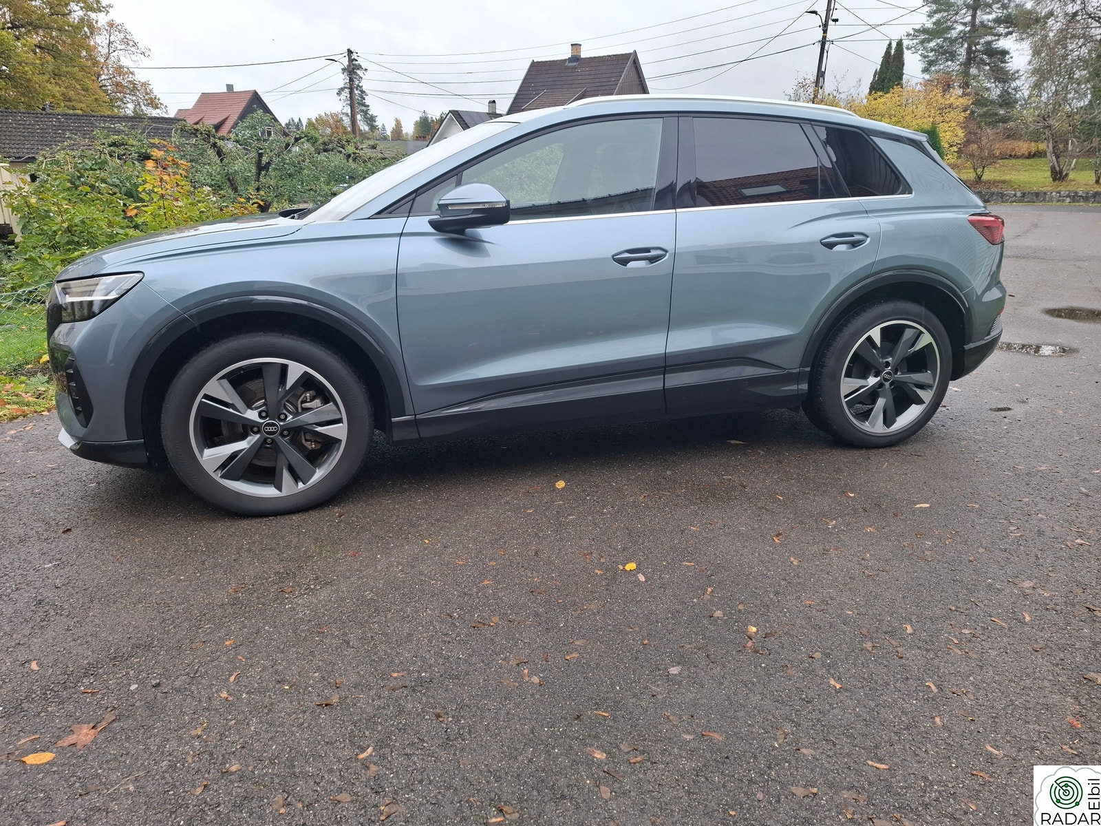 AUDI Q4 55 e-tron 55 quattro Edition Pro/SONOS/S-LINE/MATRIX/KROK/R.KAM++