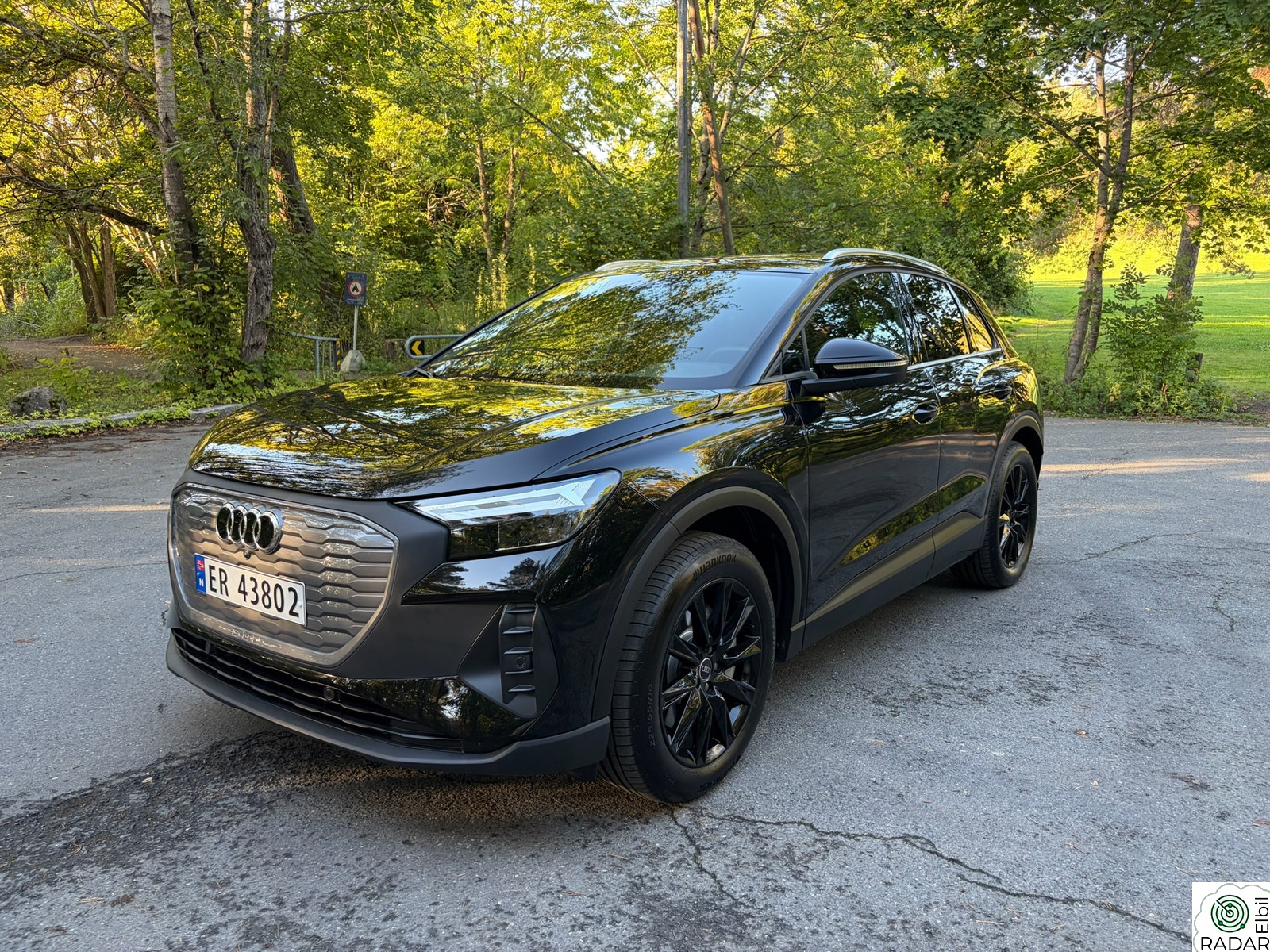 AUDI Q4 45 e-tron 45 quattro Sport Edition Plus (K)