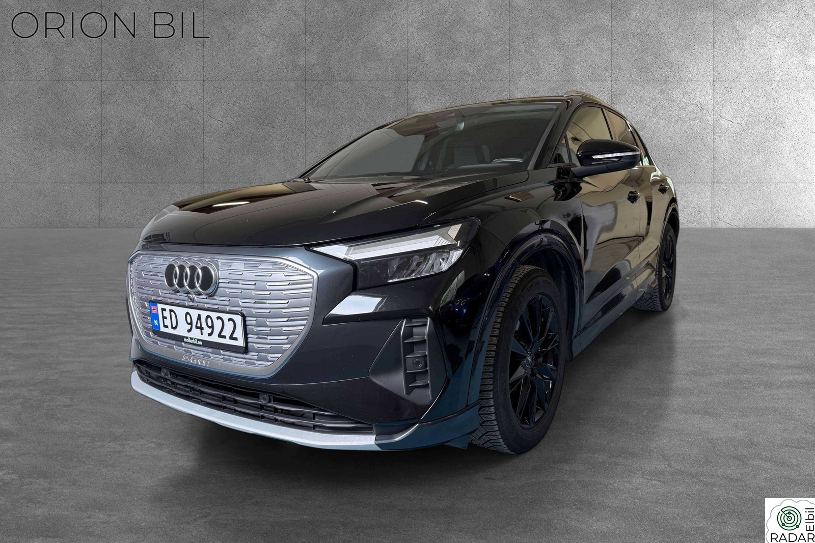 AUDI Q4 50 E TRON 50 Quattro/Mythossort/Skinn/Hengerfeste/Komfortpakke