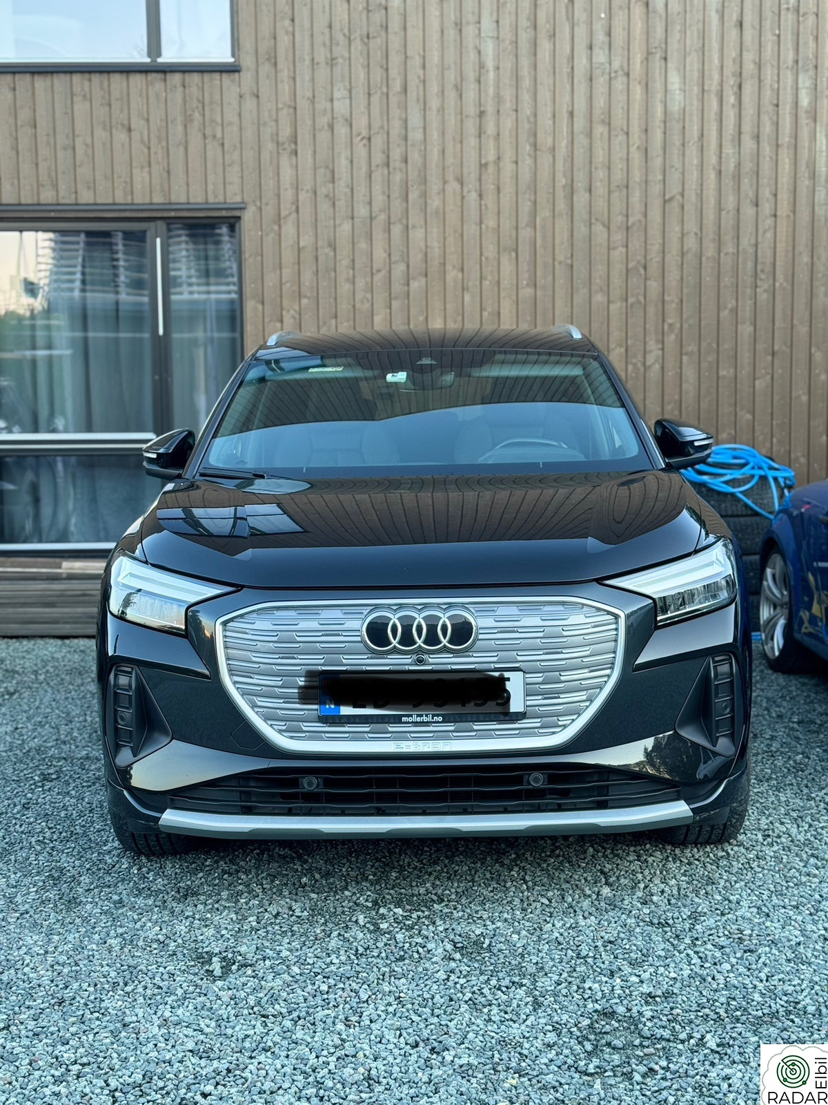 AUDI Q4 50 E TRON 50 quattro Advanced. sving-krok. Lav km. Bra holdt.
