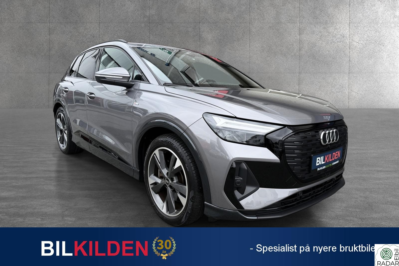 AUDI Q4 50 E TRON Q4 e-tron Quattro S-Line, Sonos, Krok, ACC, Kamera ++