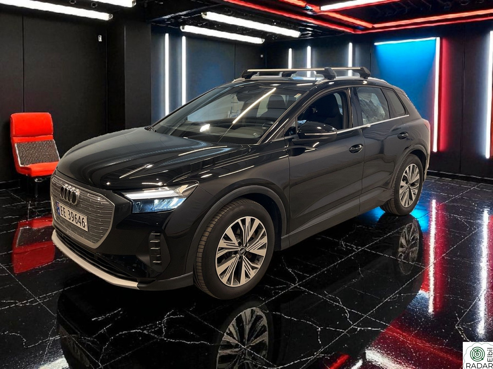AUDI Q4 50 E TRON 50 QUATTRO SONONS+KROK+ACC+BUSINESS PLUS+