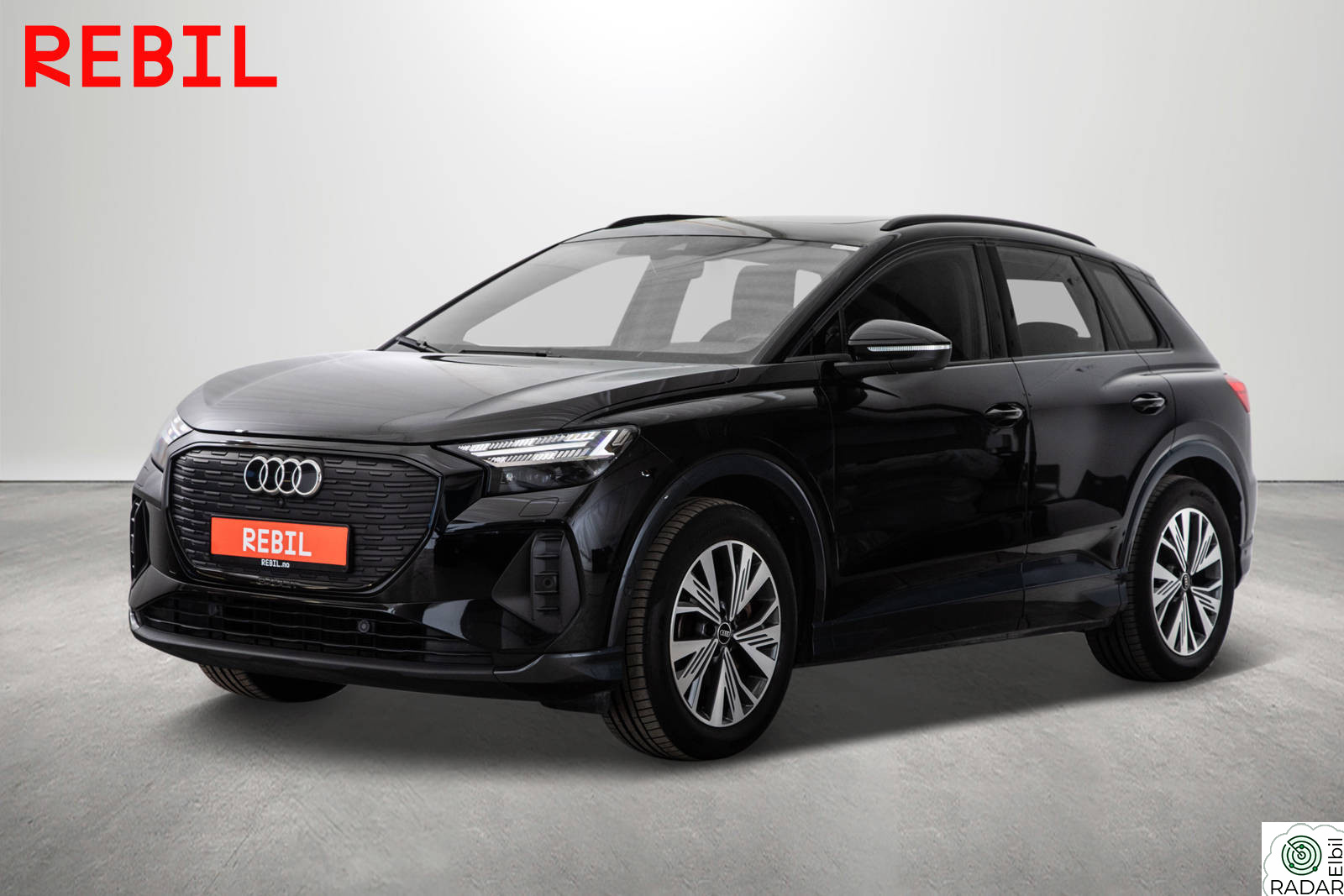 AUDI Q4 45 E TRON 45/AWD/Matrix/NavI/360/Krok/ACC/Sonos/Krok/V.pumpe