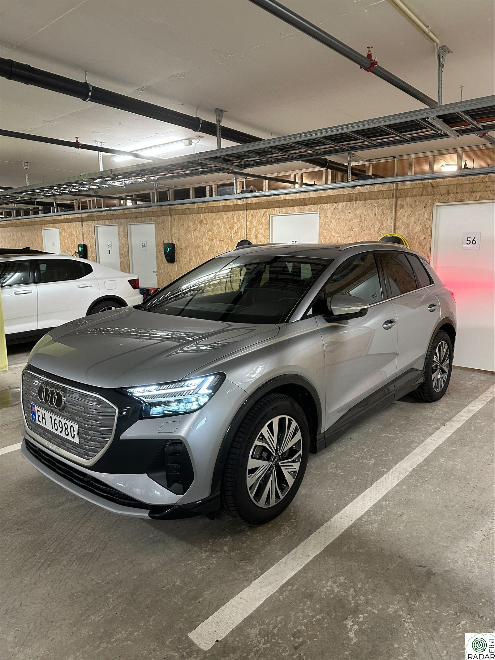 AUDI Q4 50 E TRON Q4 50 E TRON