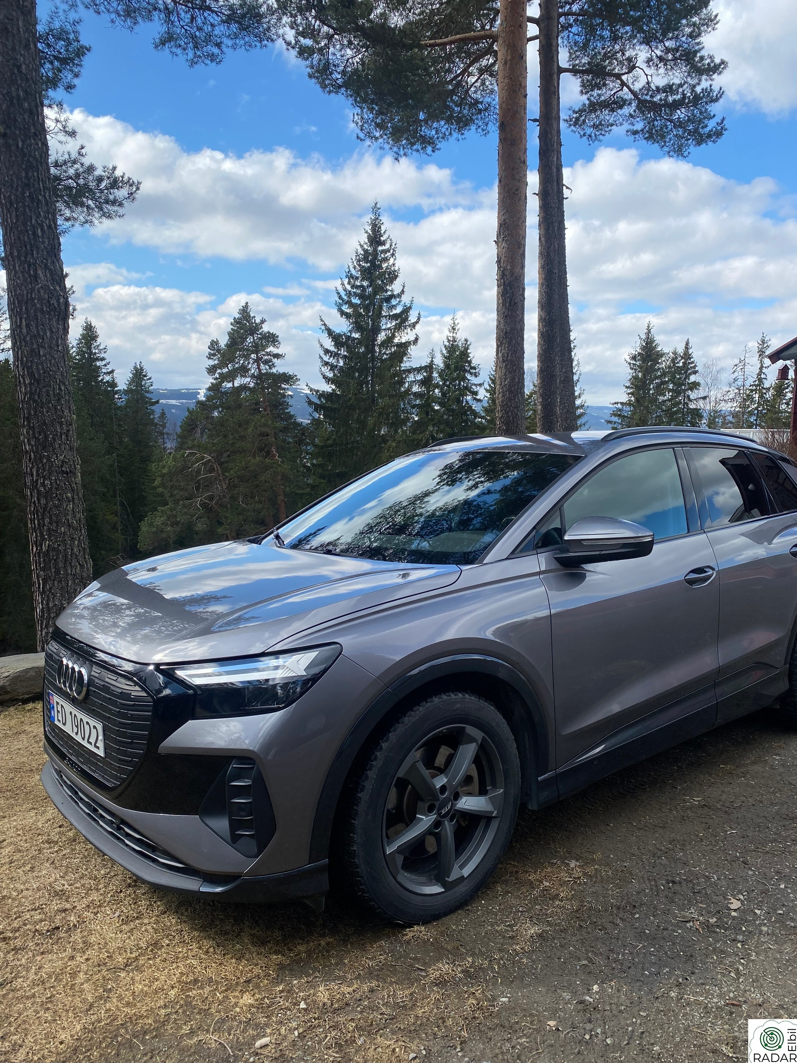 AUDI Q4 50 E TRON 50 quattro Advanced