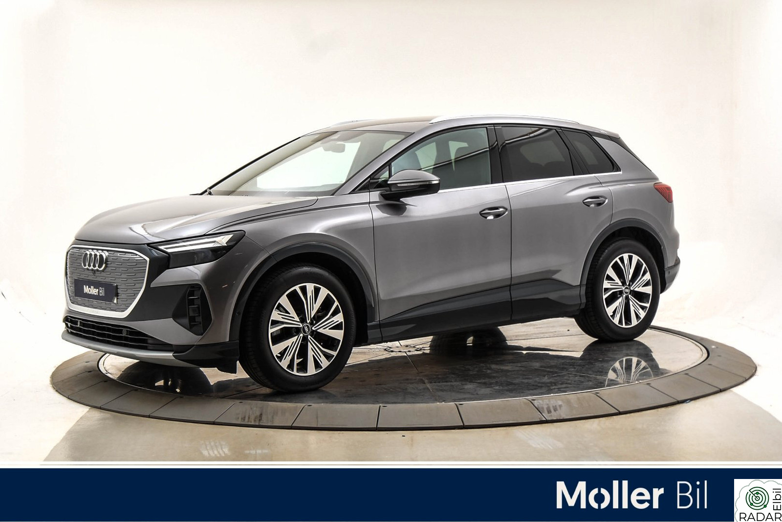 AUDI Q4 50 E TRON 50 quattro Business Plus Krok/Sonos/Kamera/ Navi/ACC