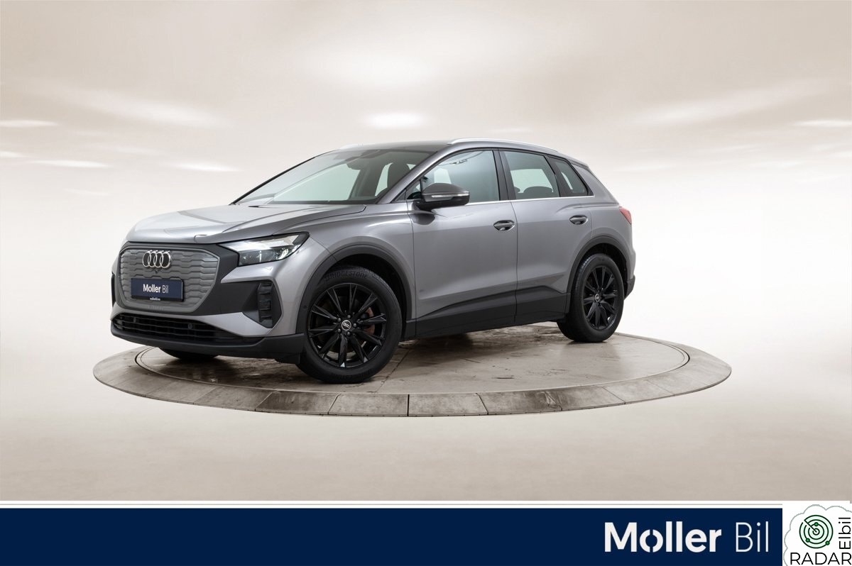 AUDI Q4 45 E TRON 45 quattro - R.Kam, ACC, Advanced Key, Krok