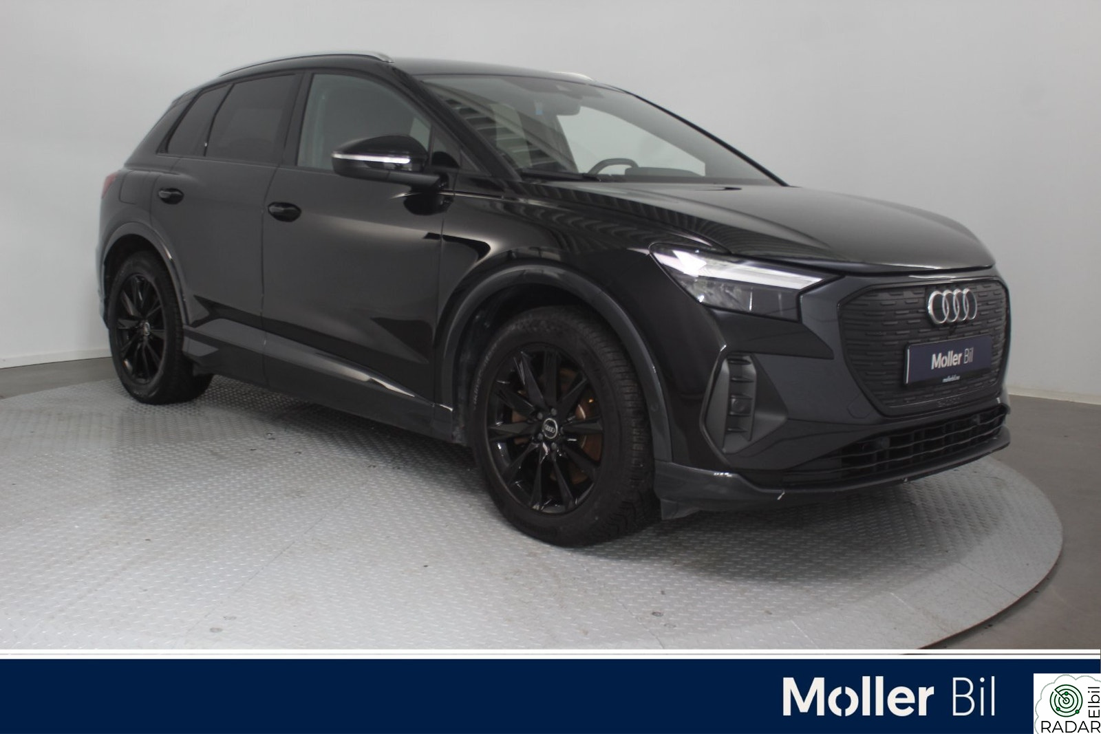 AUDI Q4 50 E TRON 50 quattro - R.Kam, Sonos, Advanced Key, Krok