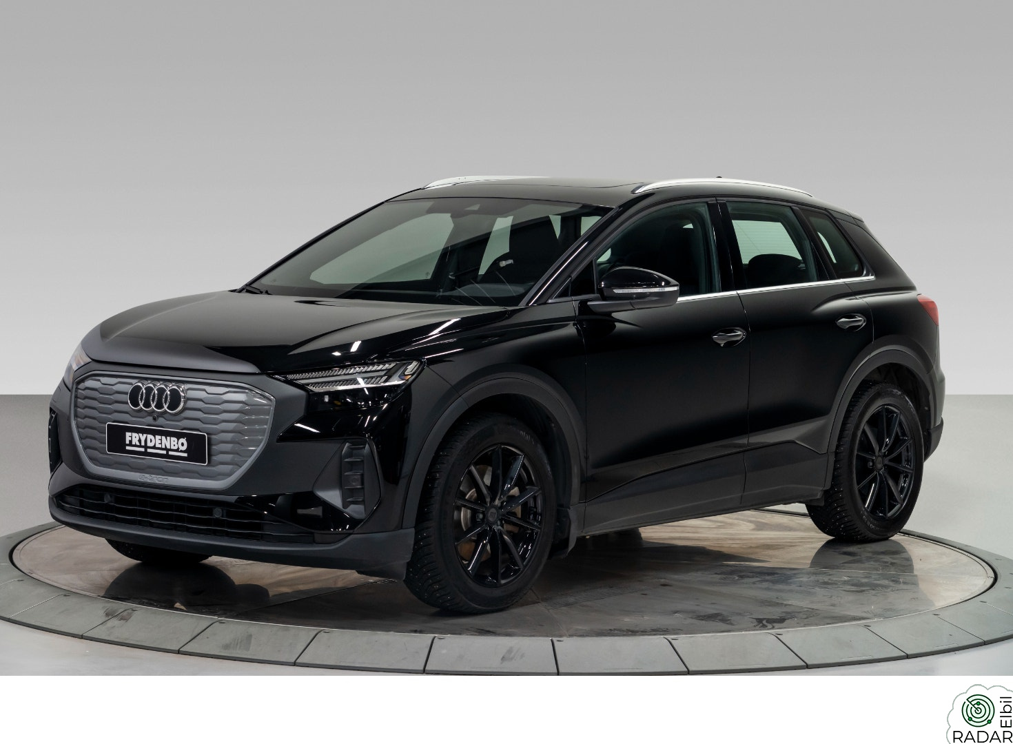AUDI Q4 45 E TRON 45 quattro H.FESTE|MATRIX|PANO|19"|VARMEP.|SPORT.SETER+