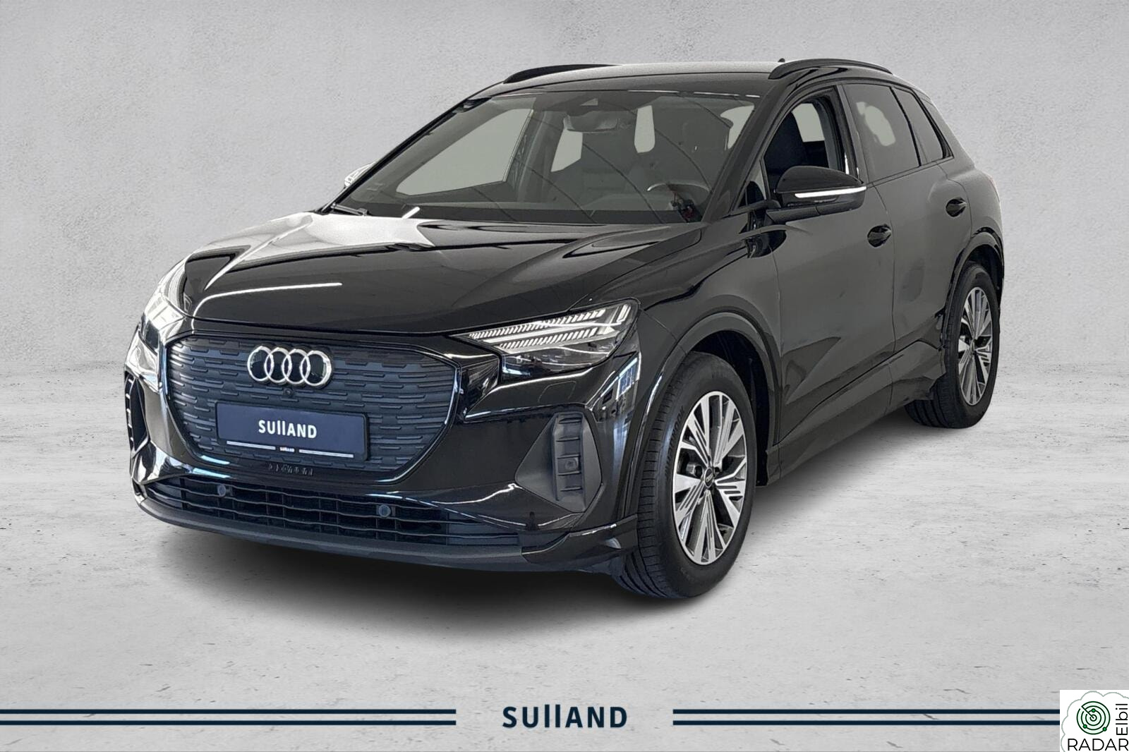 AUDI Q4 55 e-tron 55 Hengerfeste 360-Kamera Led-Matrix SONOS Sort Optikk