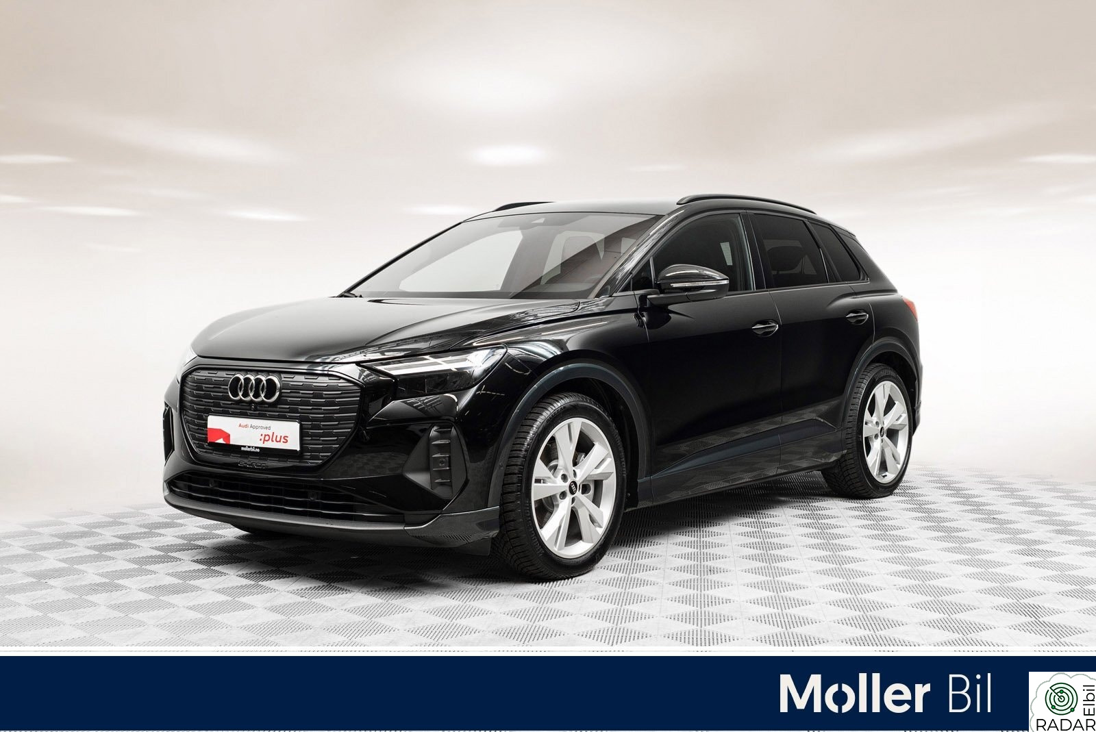 AUDI Q4 45 e-tron 45 quattro/H.FESTE/360KAM/S-LINE/SORTOPTIKK++