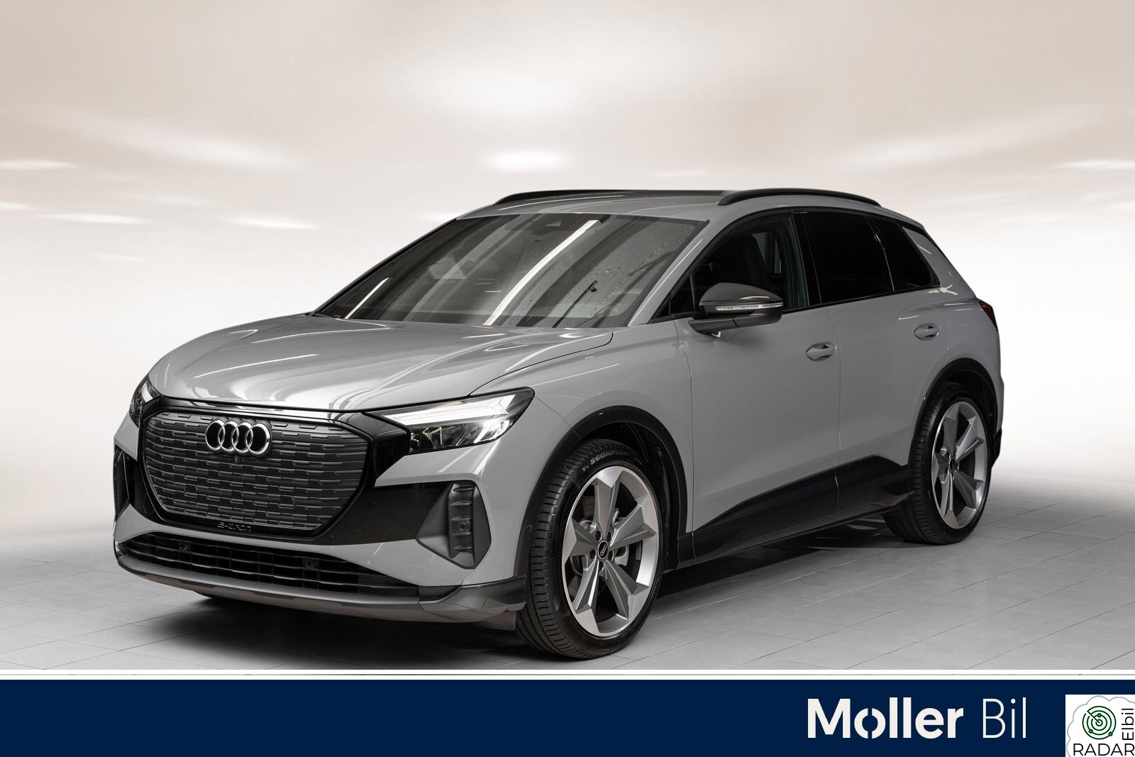 AUDI Q4 45 e-tron 45 quattro Advanced, 21'', HUD, Skinn, Navi, 360, Krok+