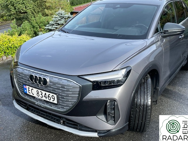AUDI Q4 50 E TRON 50