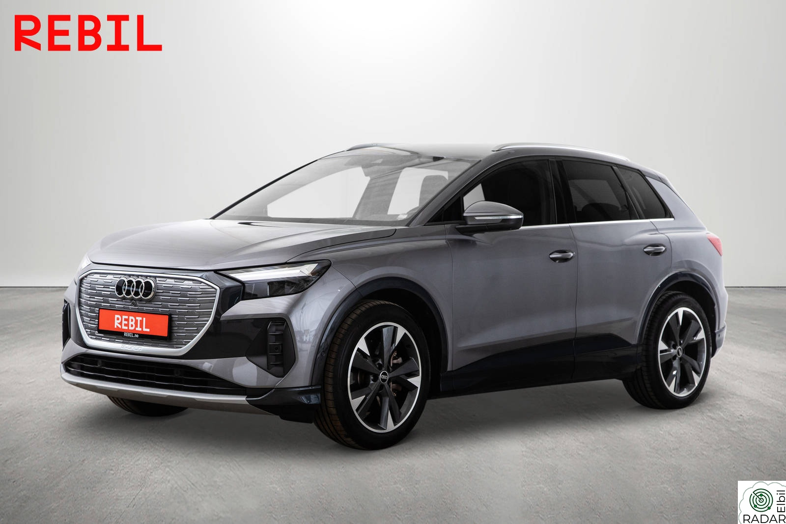 AUDI Q4 50 E TRON 50/Quattro/Krok/ACC/Sonos/Skinn/Navi/360/3-s klima