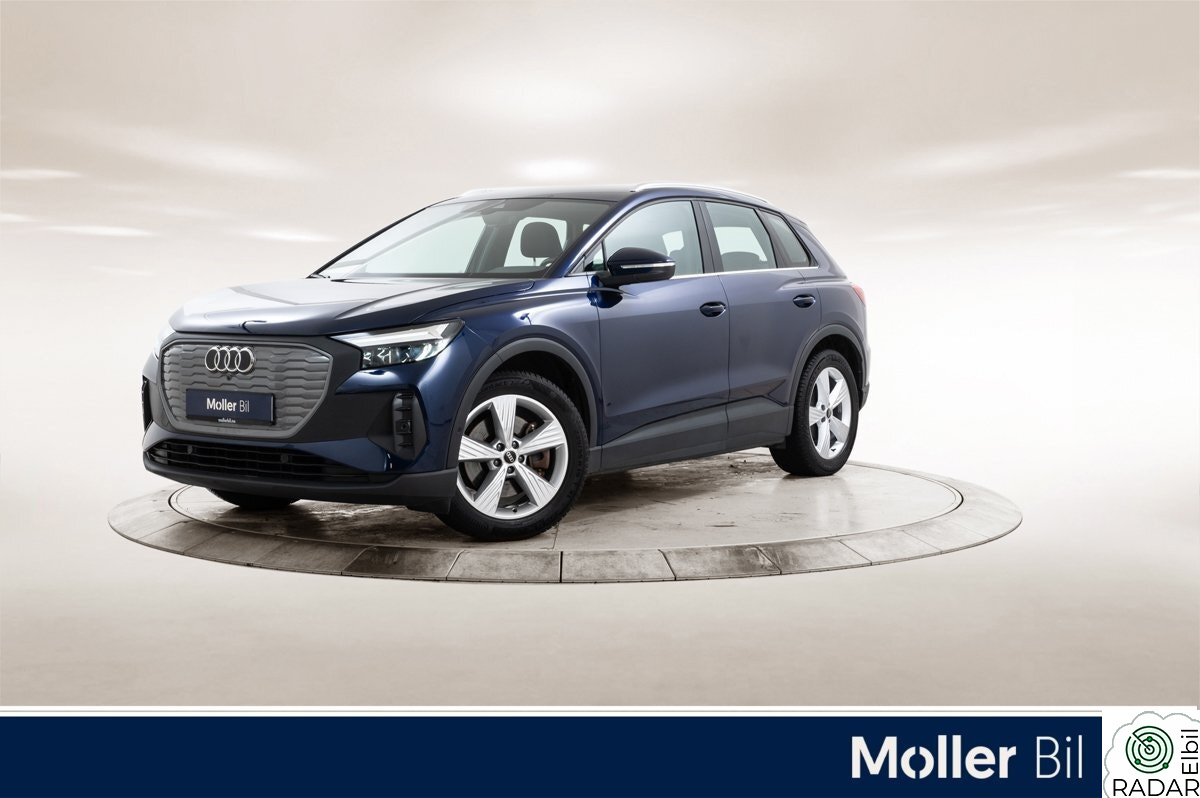 AUDI Q4 45 E TRON 45 e-tron quattro - R.Kam, ACC, Krok