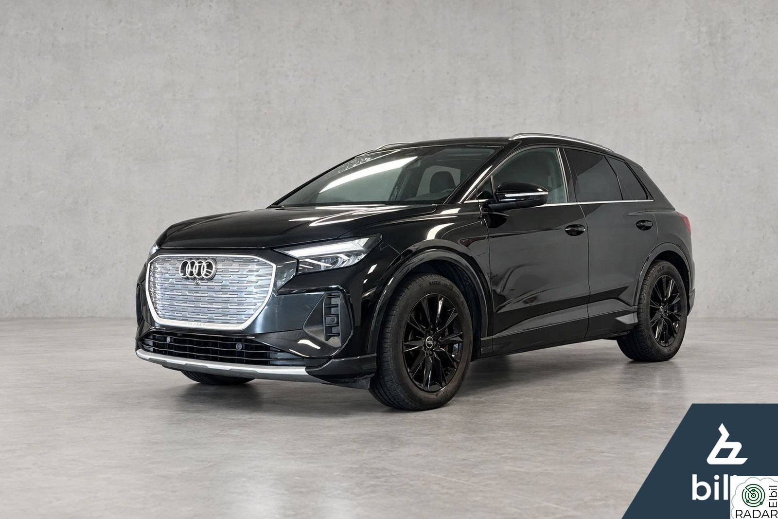AUDI Q4 50 E TRON 50 Quattro, Business plus, Sportseter, Ass.pakke Pro,