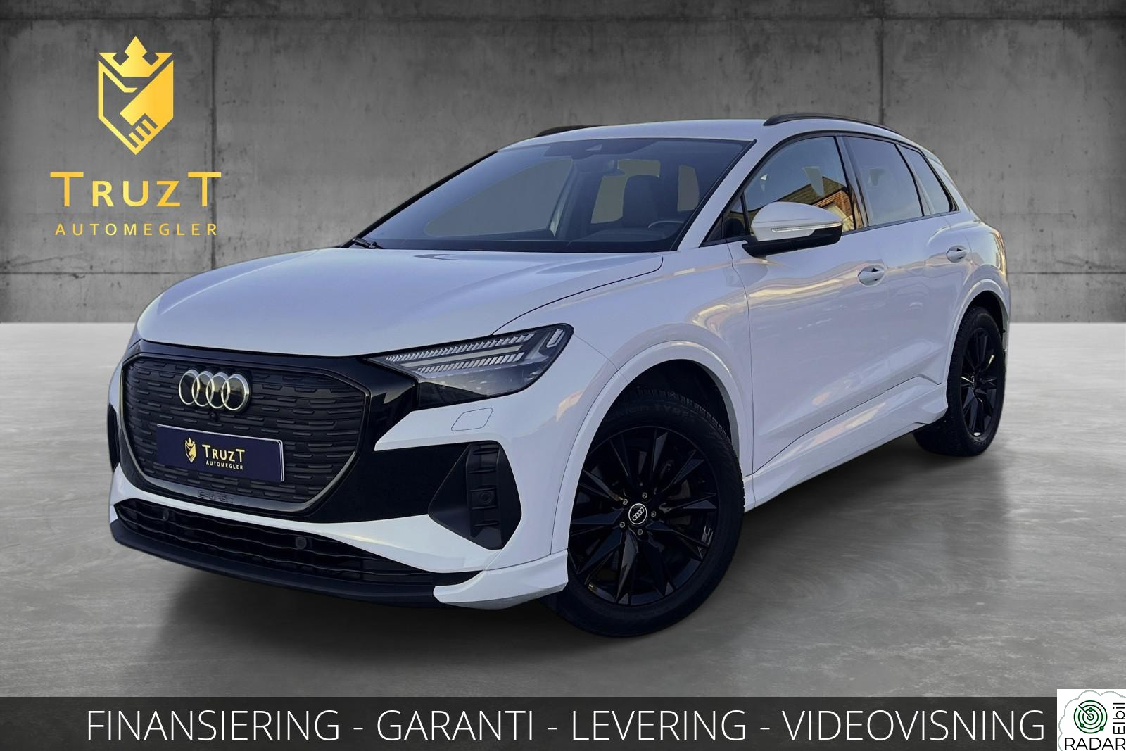 AUDI Q4 50 E TRON Q4 e-tron 50 / Adv. Business plus / Quattro / Matrix++