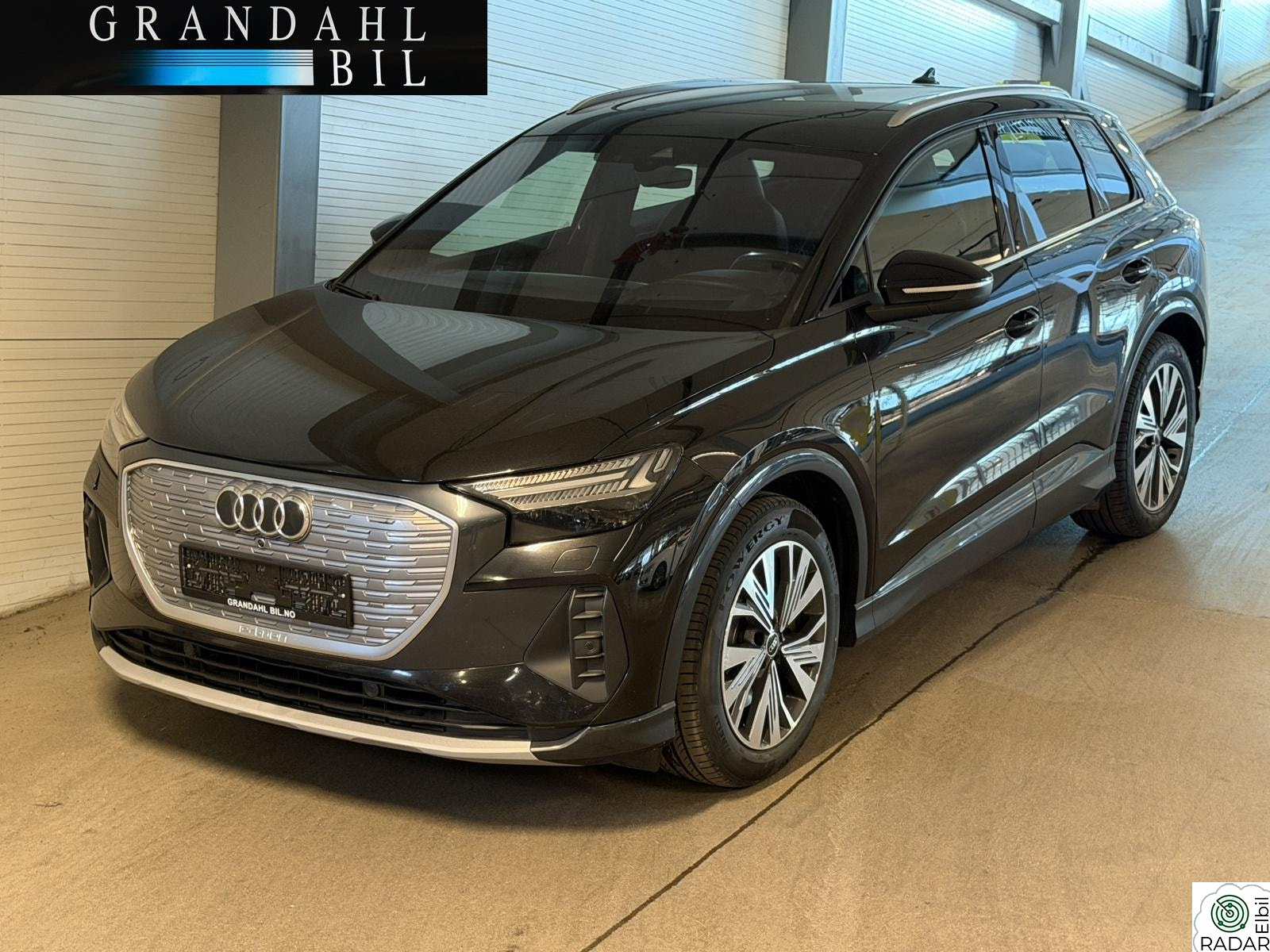 AUDI Q4 50 E TRON Q4 50 E TRON / Mye utstyr / Tar innbytte