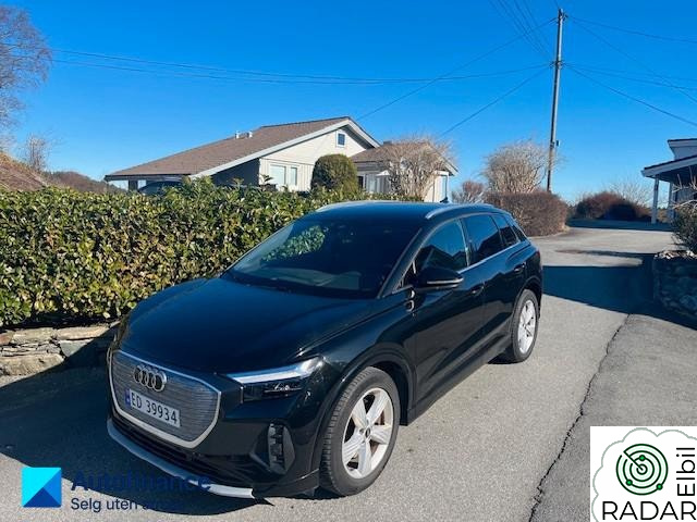 AUDI Q4 50 E TRON GARANTI // KROK // SONOS // AWD // BUSINESS