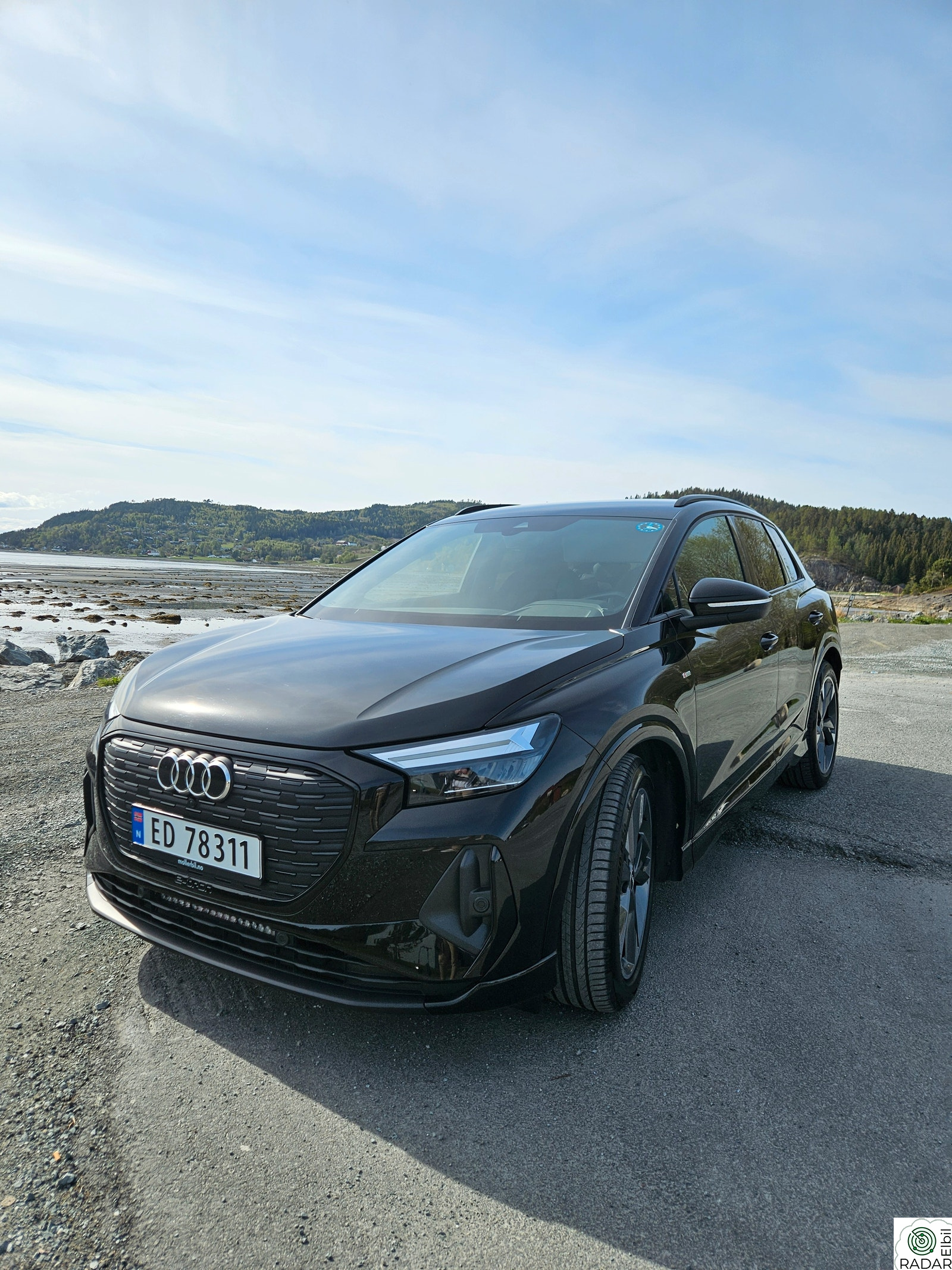AUDI Q4 50 E TRON S line