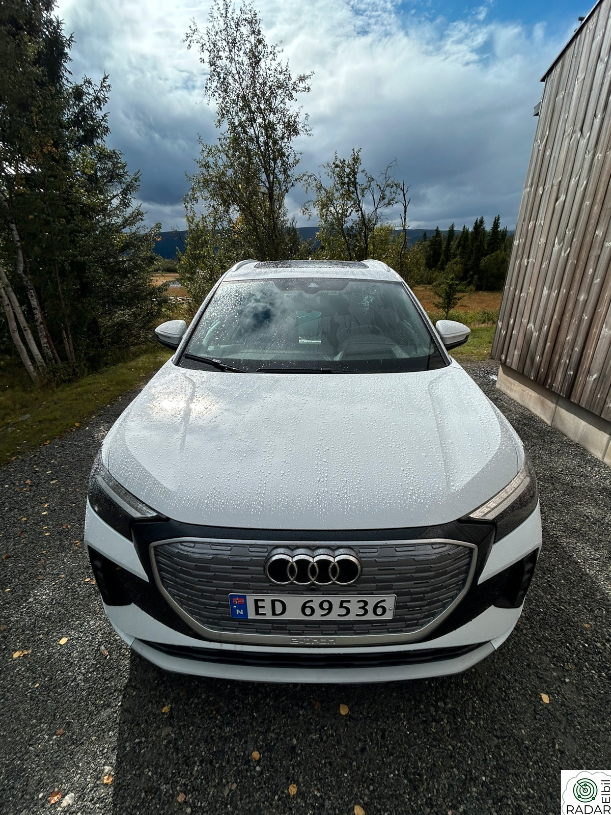 AUDI Q4 50 E TRON 50 etron Adv. Business plus/s-line/pano/head-up