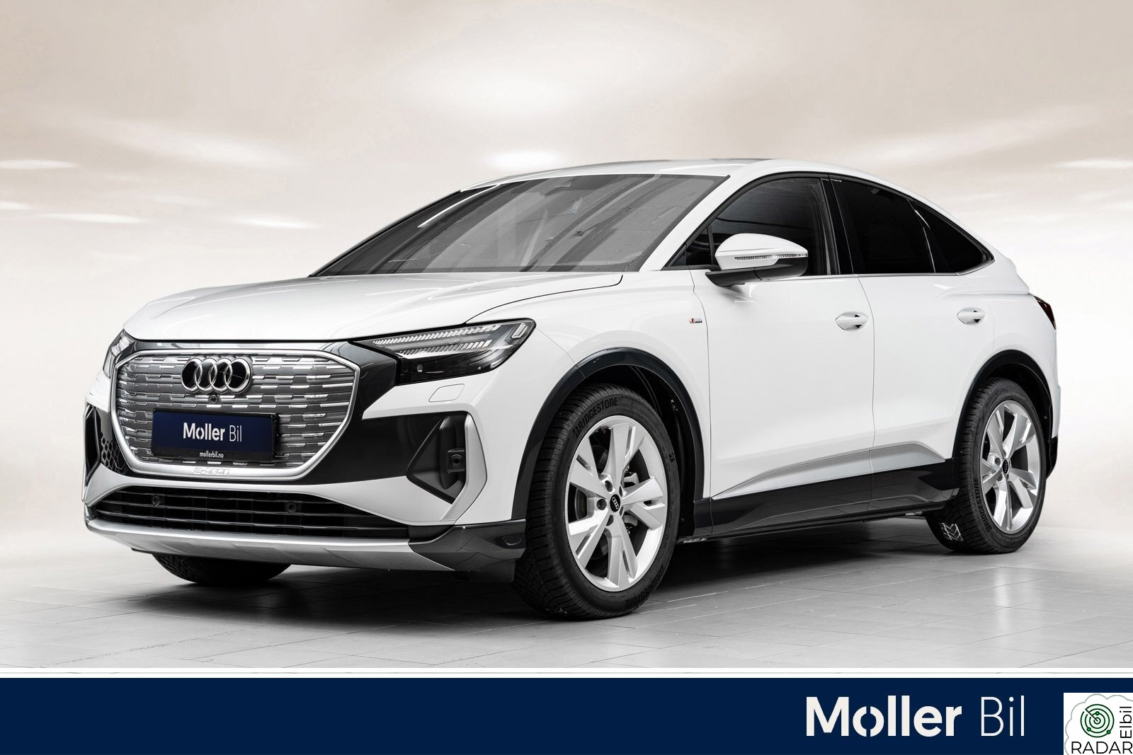 AUDI Q4 Sportback 45 e-tron 45 Sportback quattro, 2x S-line, HUD, Matrix, 20''