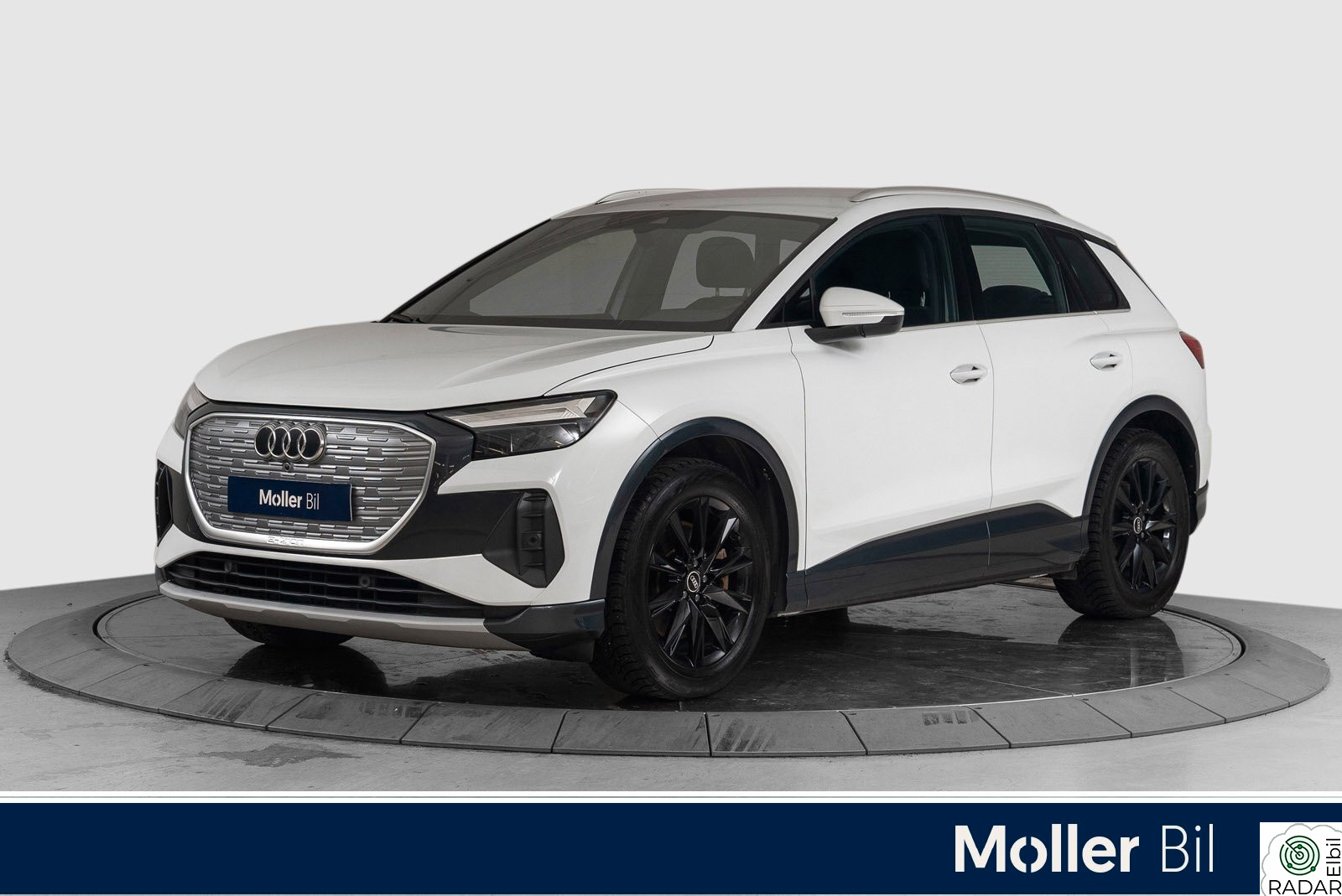 AUDI Q4 50 E TRON Q4 50 e-tron quattro - R.kam, Adv.key, Krok, ACC
