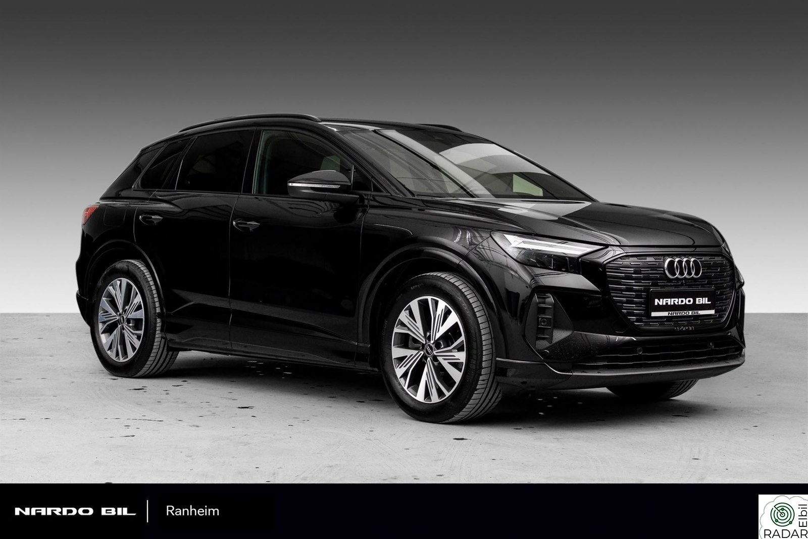 AUDI Q4 45 E TRON 45 Quattro/S.Seter/Keyless/Krok/R.kamera/ACC