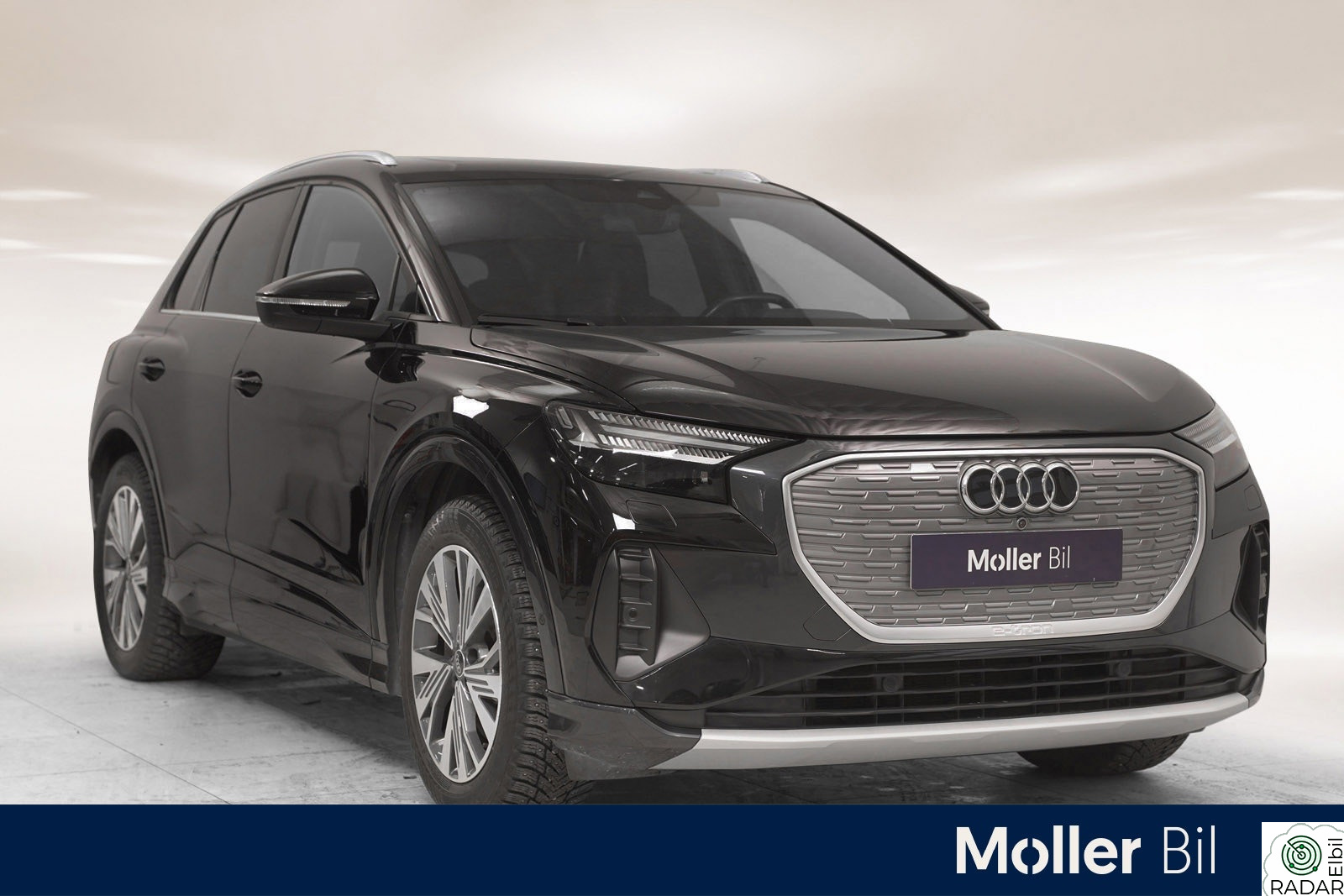AUDI Q4 45 E TRON Q4 45 e-tron quattro Skinn,krok,360,matrix,sonos,soltak