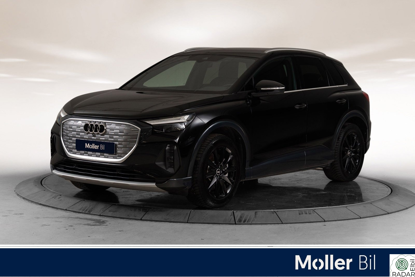 AUDI Q4 55 e-tron 55 Quattro Edition Plus -R.Kam,Krok,LED,S Line,Sp.Seter