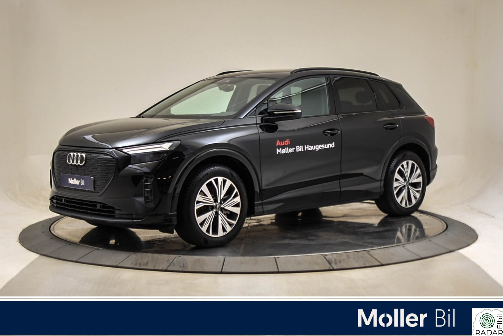 AUDI Q4 45 e-tron 45 quattro Edition Plus Krok/Navi/Kamera