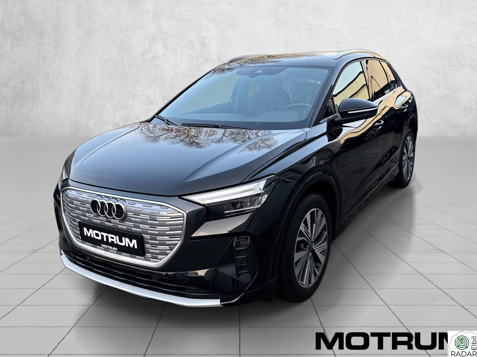 AUDI Q4 50 E TRON 50 Quattro m/ El.seter Skinn Sonos Krok *456 km WLTP*