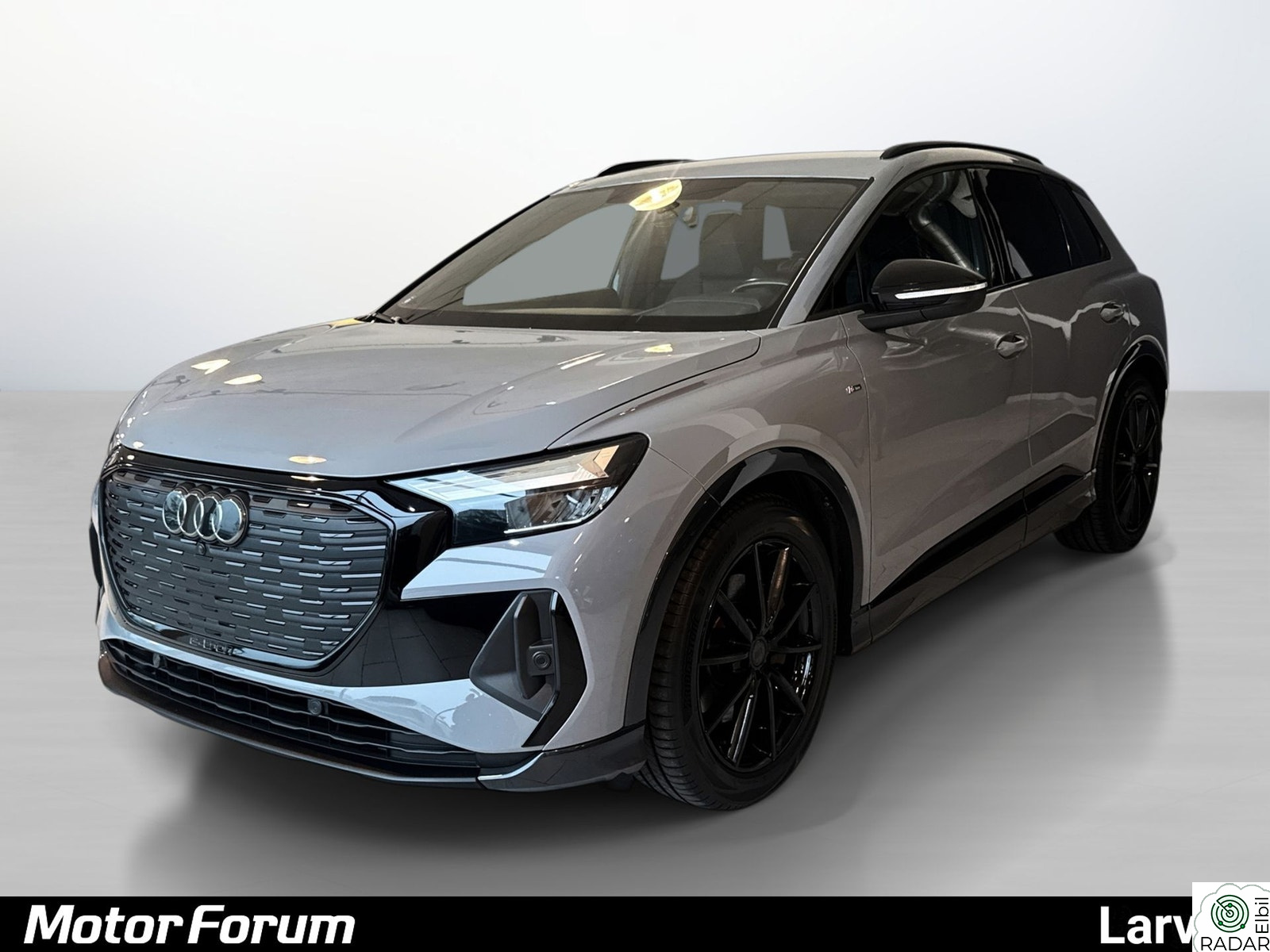 AUDI Q4 50 E TRON Q4 50 e-tron 2 x S-Line | Skinn | Sonos | sportseter
