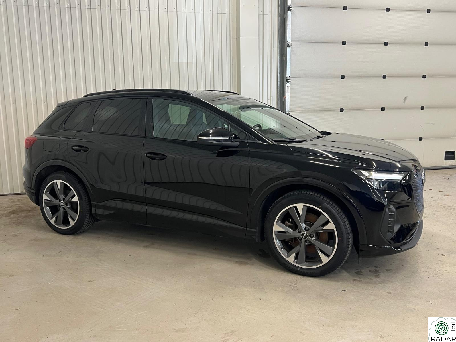 AUDI Q4 50 E TRON Q4.50 quattro S-LINE,SKINN,KAMERA,H-FESTE,LED,