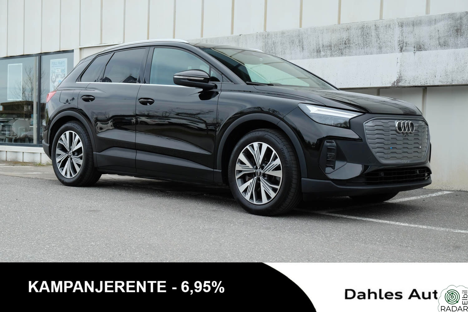 AUDI Q4 40 E TRON 40 Hengerfeste, Sportsseter, Fjernlyssassistent +++