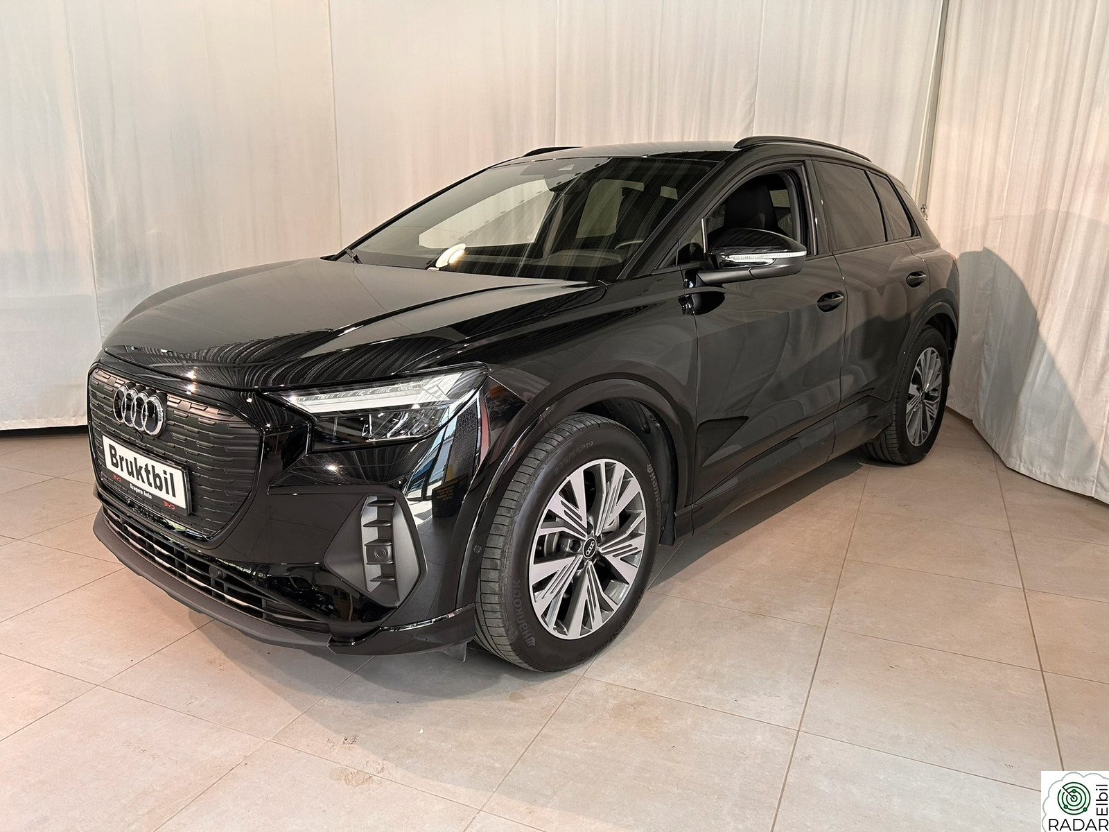 AUDI Q4 50 E TRON 50 Quattro