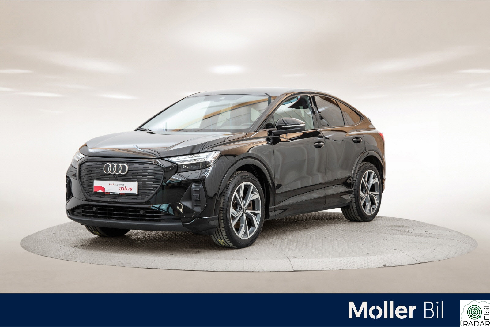 AUDI Q4 SPORTBACK 45 E TRON SB 45 E-TRON QUATTRO BUS EDT Hengerfeste, navi, SONOS +