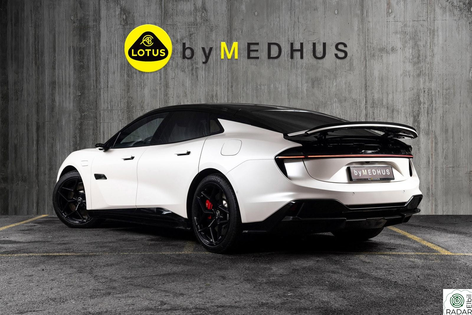 LOTUS EMEYA