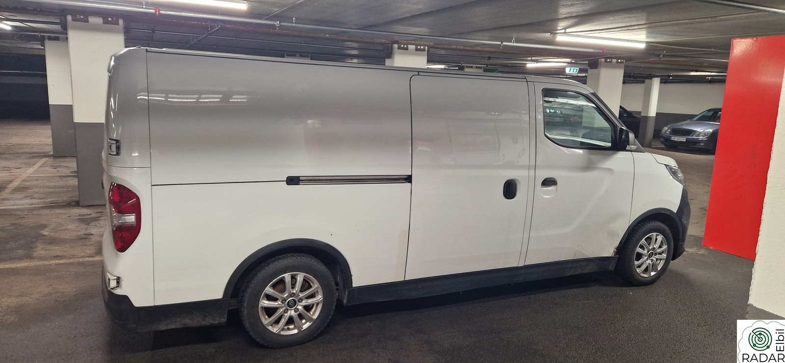 MAXUS e-DELIVER 3 LWB 6,3 m3 52,5 kWh 122hk