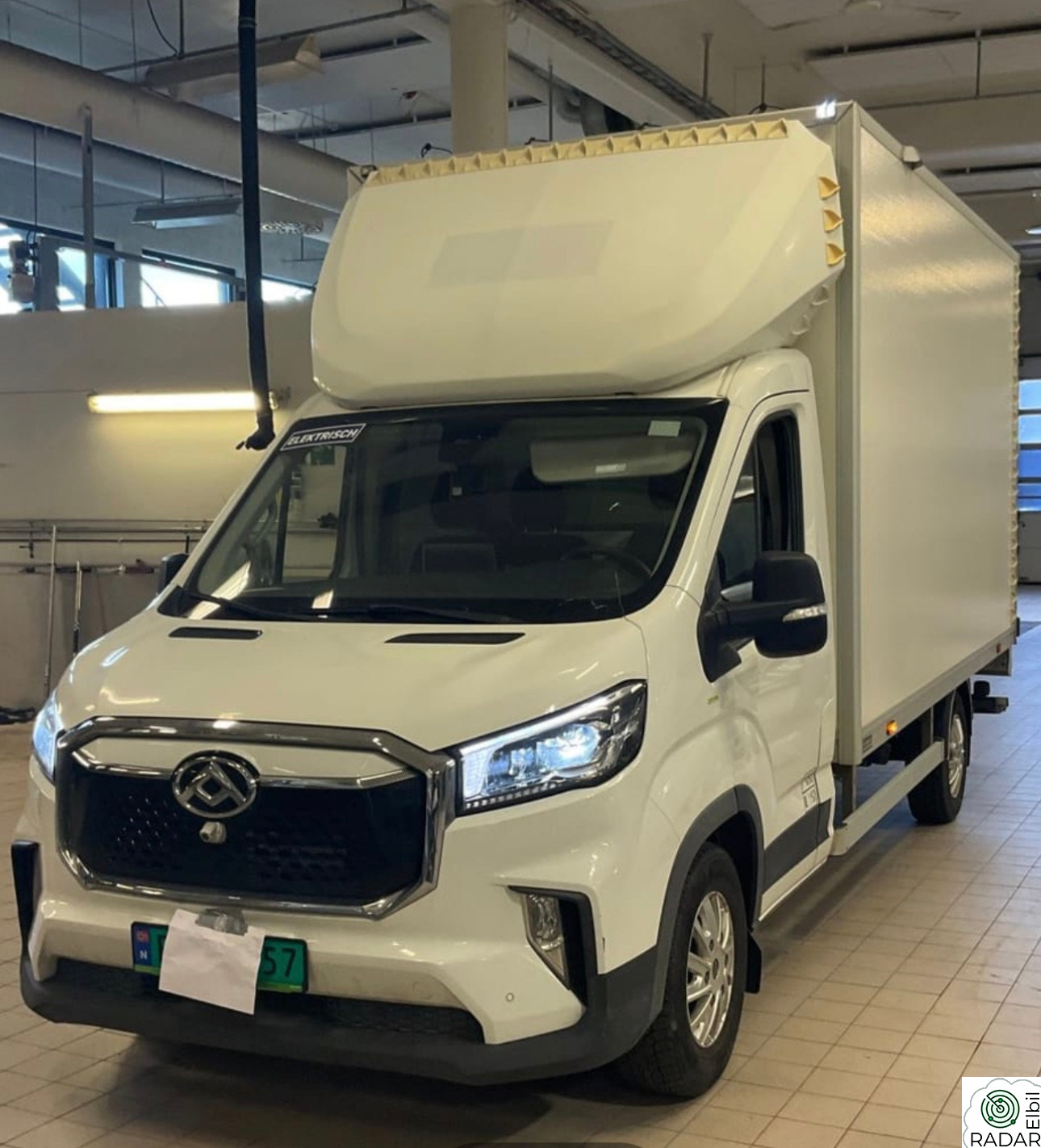 MAXUS E-DELIVER9 8 paller Skapbil