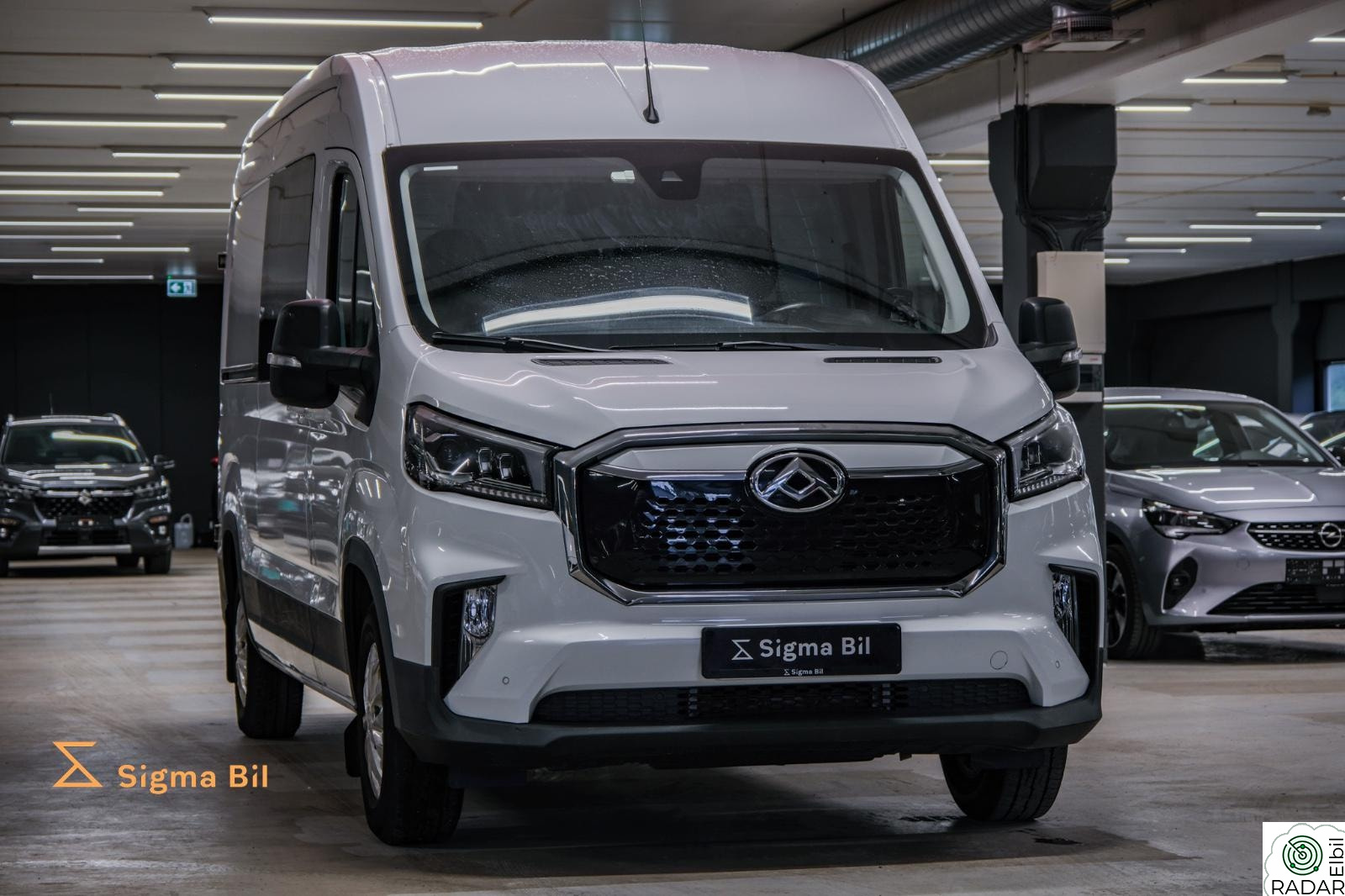 MAXUS eDELIVER 9 eDELIVER9 236WLTP 204HK CC R-kam CarPlay BT DAB EU2028