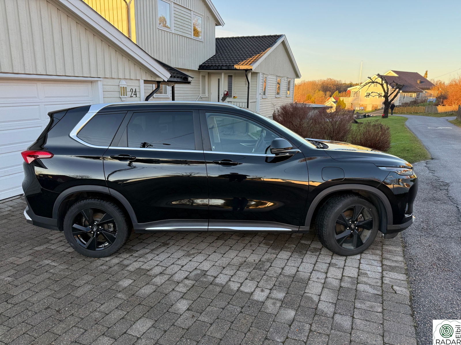 MAXUS EUNIQ 6 70 kWt 177hk Exclusive