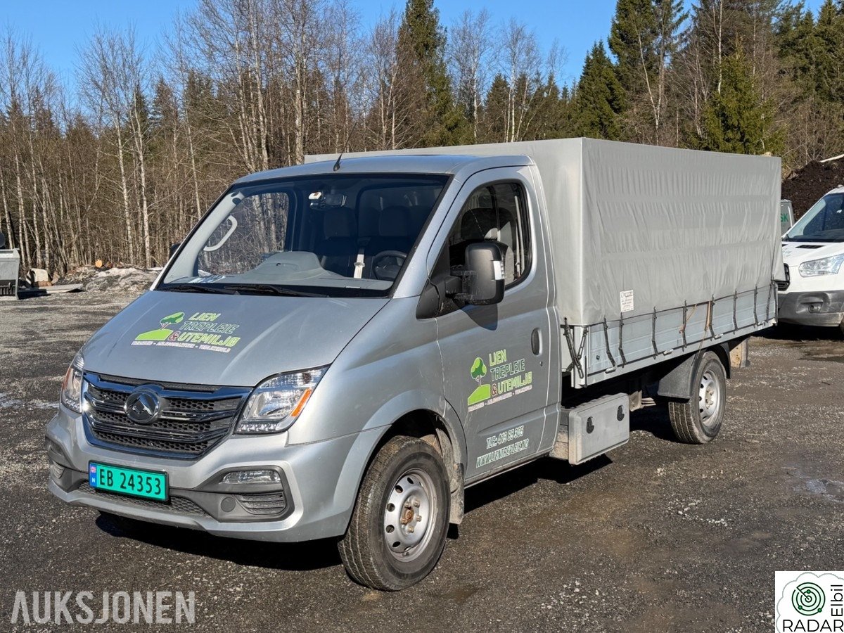 MAXUS EV80 56 KWH LWB KAPELLBIL HENGERFESTE 3-SETER AUTOMAT