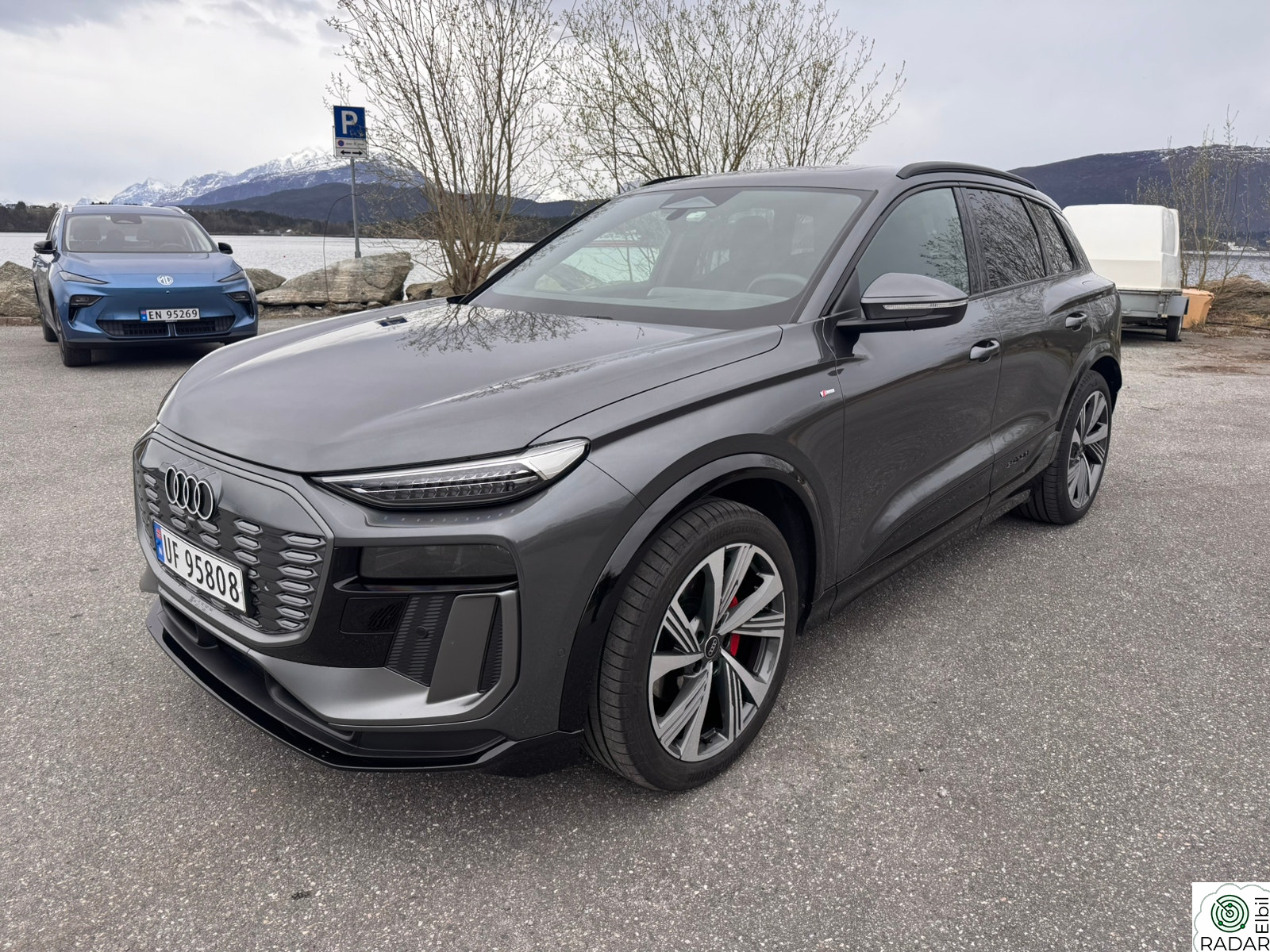 AUDI Q6 SUV e-tron quattro quattro Tech Pro