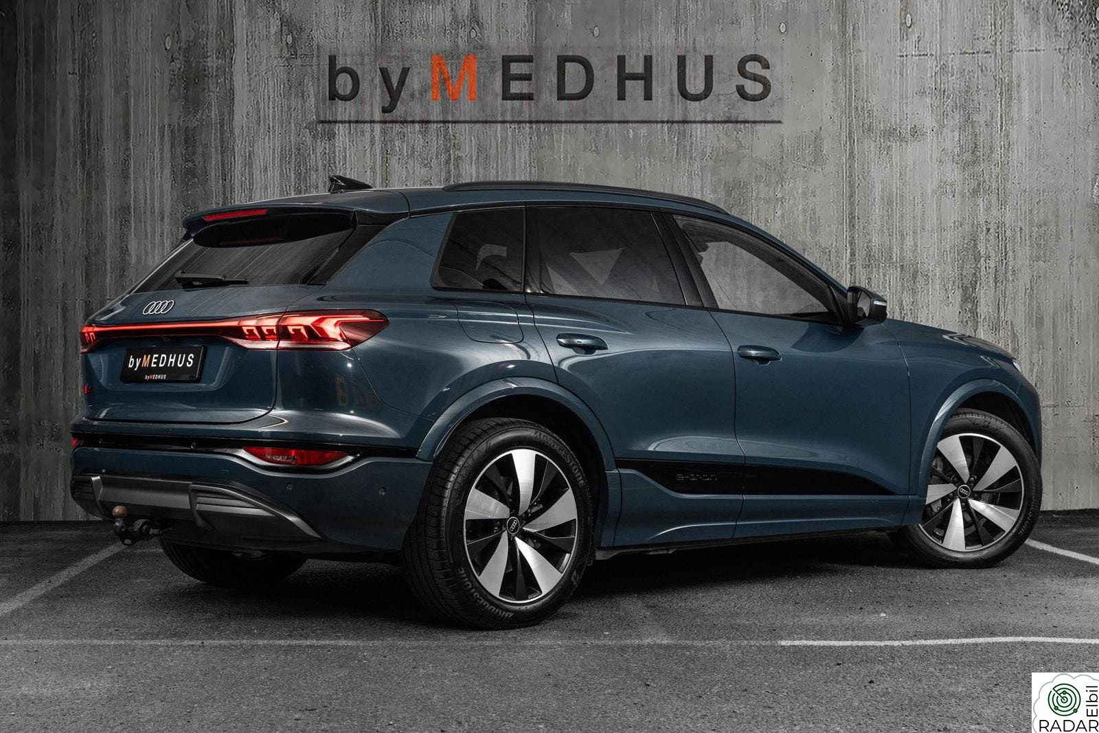 AUDI Q6 SUV e-tron quattro Tech Pro S-Line