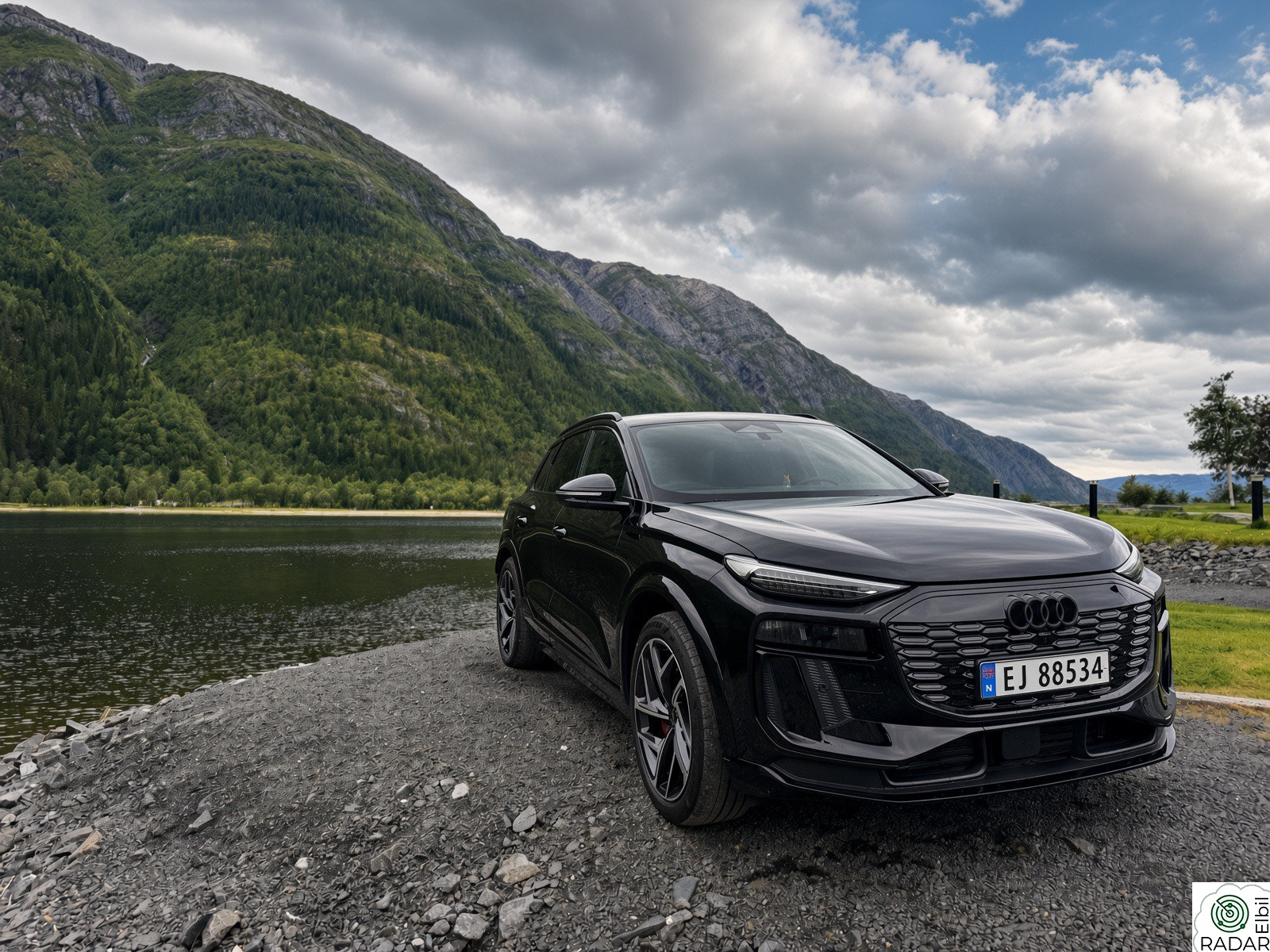 AUDI Q6 SUV e-tron quattro Quattro Tech Pro S-line