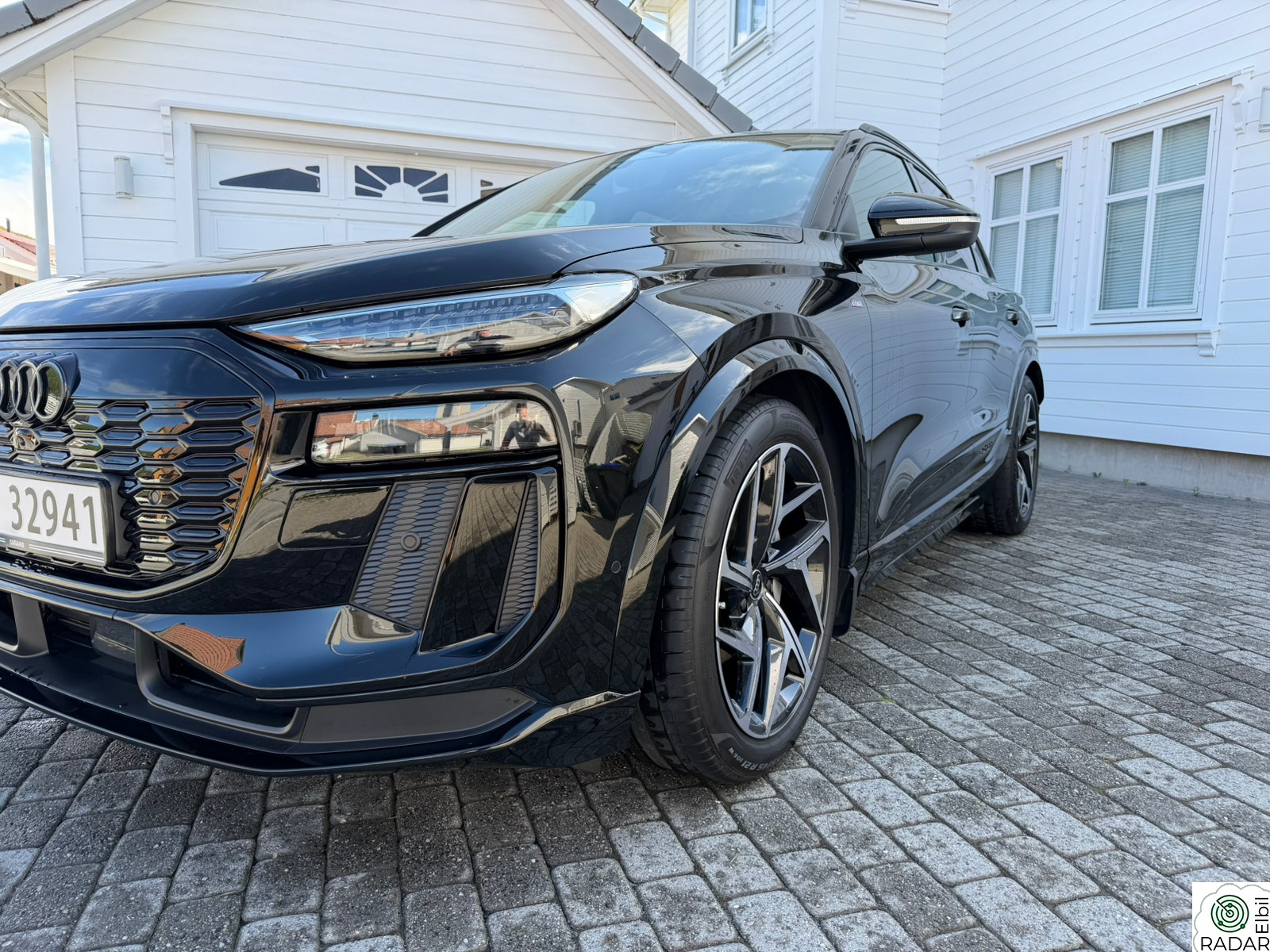 AUDI Q6 SUV e-tron quattro quattro Tech Pro (K)
